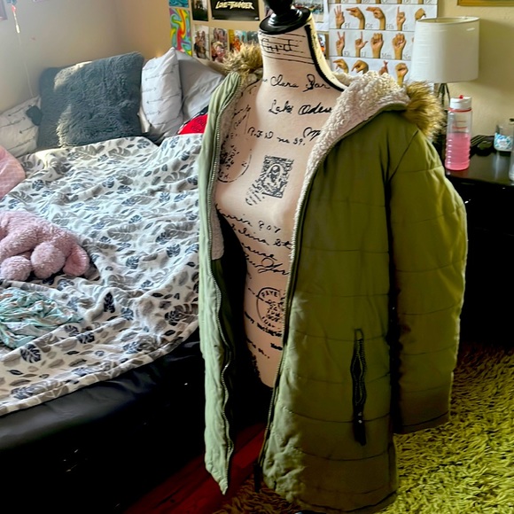 Jacket - Picture 1 of 3